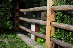 Kastanienholz-Zaunpfosten