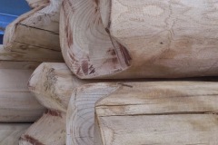 Kastanienholz Top mit Kerbe