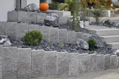 Palisaden-Terrassierung-Treppe