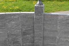 Stehlen_Calanca_Gneis_Lichtpfosten