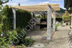 Pergola Tessiner Gneis hell Kastanienholz Top Qualität