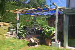 Pergola-mit-Sockel-NormalQualitaet-Kastanienholz