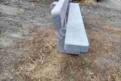 Sitzgarnitur-Obelisk-Seite-Links-Tessiner-gneis