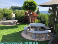Granittisch-Gottardo-rund-Gartentisch-Tessiner-Gneis