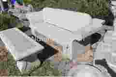 Granit-Sofa-rund-aus-Tessiner-Gneis