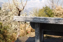 Granittisch-Bernardino-Kanten-Handgespitzt