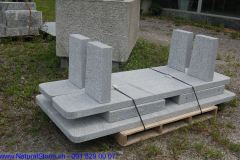 Granittisch-Moderno-Gartentisch-Iragna-Gneis