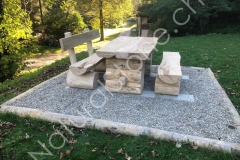 HolzTisch-Kastanienholz-Seitlich-Links