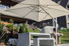 Tessiner-Granittisch-Purist-gneis-hell