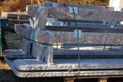 Tisch-Bernardino-Versanbereit-verpackt