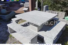 1_07_Tessiner-Gneis-Tisch-quadratisch