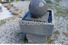 1_Brunnen-WasserKugel-NaturalStone-Hofmann